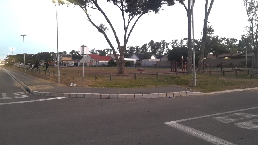 3 Bedroom Property for Sale in Croydon Western Cape